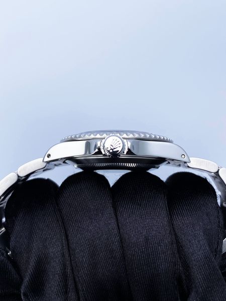 Rolex Submariner 14060M